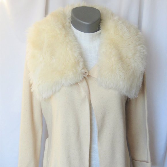 Escada Oatmeal Belted Sweater Jacket Faux Fur Trim - Picture 2 of 9